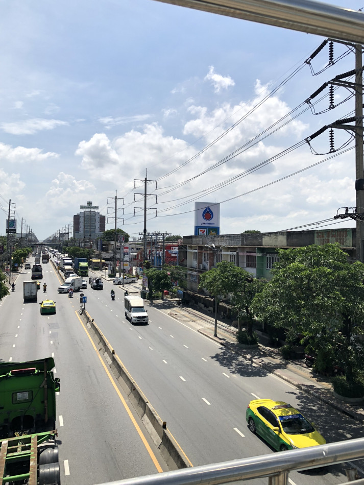 ขายที่ดินสมุทรปราการ สำโรง : ขาย ที่ดิน ติดถนนปู่เจ้าสมิงพราย สุขุมวิท สำโรง เนื้อที่ 4 ไร่ 2 งาน 2.5 ตรว