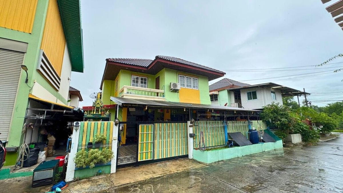 ขายบ้านปทุมธานี รังสิต ธรรมศาสตร์ : ขายด่วนราคาพิเศษ! บ้านเดี่ยวพร้อมอยู่ 2 ชั้น หมู่บ้านชื่นสุขวิลล่า ต.บางหัวเสือ อ.พระประแดง จ.สมุทรปราการ 