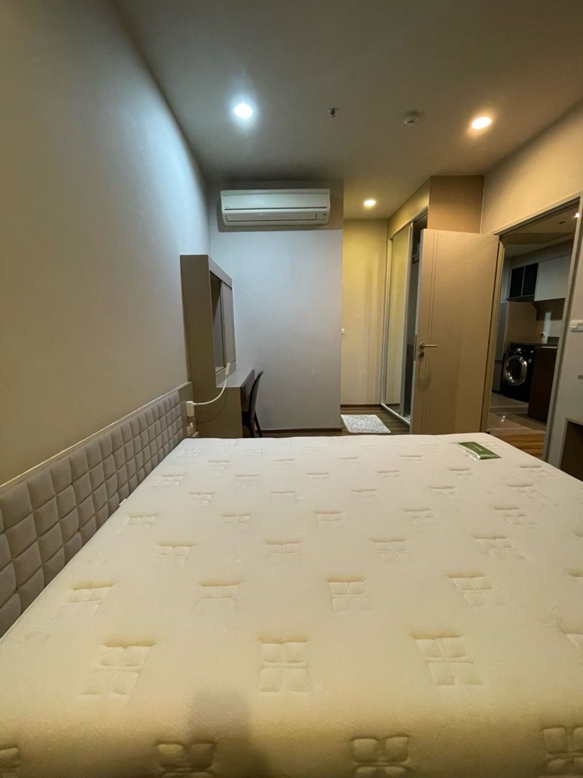 ให้เช่าคอนโดสะพานควาย จตุจักร : 41 Sqm for rent 20,000 และ 22,000

call0844455453