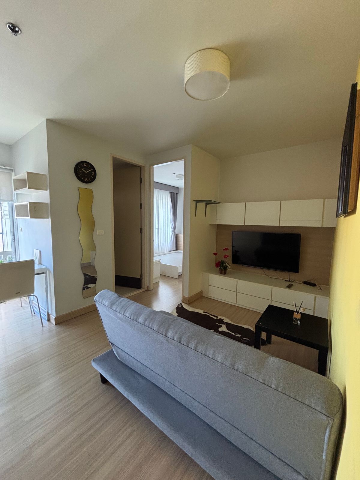 ให้เช่าคอนโดพัฒนาการ ศรีนครินทร์ : ให้เช่า ห้องสวย Parkland srinakarin condo  1นอน1น้ำ ขนาด 40.4sq.m. ชั้น15 ตึก C วิวเมือง