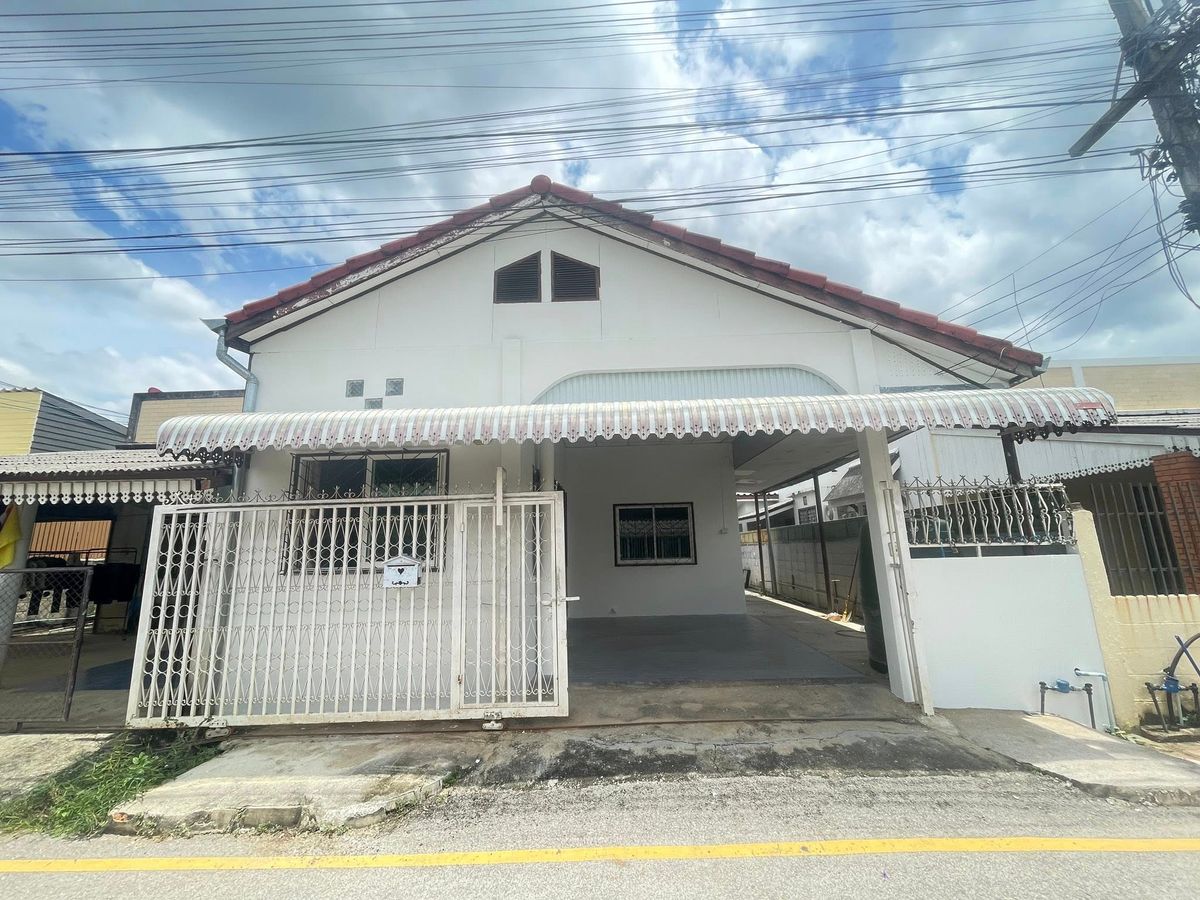 ให้เช่าบ้านเชียงใหม่ : 🏡 ว่างแล้ว! ปล่อยเช่าบ้านชั้นเดียว ใกล้เซ็นทรัลแอร์พอร์ต เชียงใหม่ 📍 ทำเลดีมาก ใกล้ห้าง ใกล้โรงพยาบาล เข้าเมืองง่าย เดินทางสะดวก!