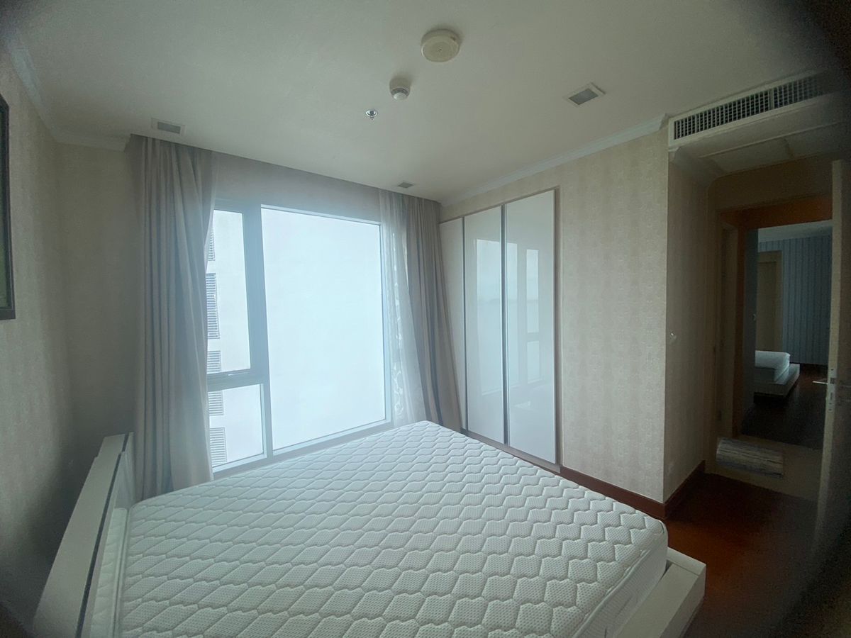 คอนโดพัทยา บางแสน ชลบุรี สัตหีบ : For rent condo The Palm wongamat beach front 2beds room (S03-1087)