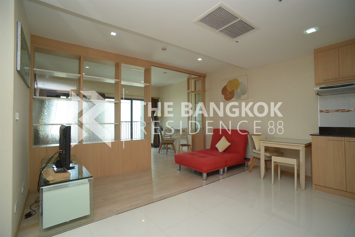 ขายคอนโดสุขุมวิท อโศก ทองหล่อ : Condo for Sale at Noble Remix – Direct BTS Access | Thonglor Lifestyle Living By Noon