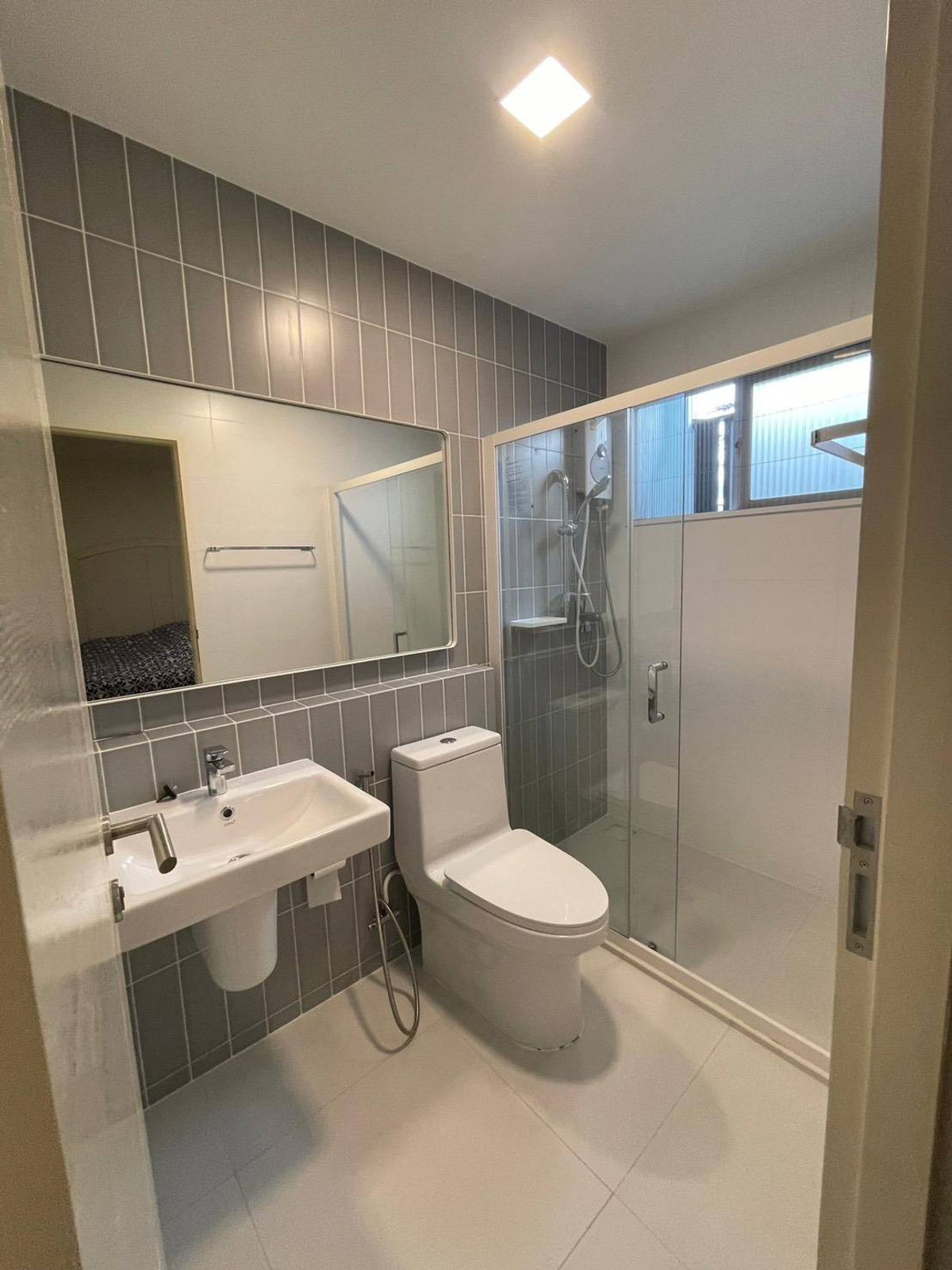 ให้เช่าทาวน์โฮมบางนา แบริ่ง ลาซาล : ให้เช่า ทาวน์โฮม 3ห้องนอน 3 ห้องน้ำ ใกล้เมกะ บางนา