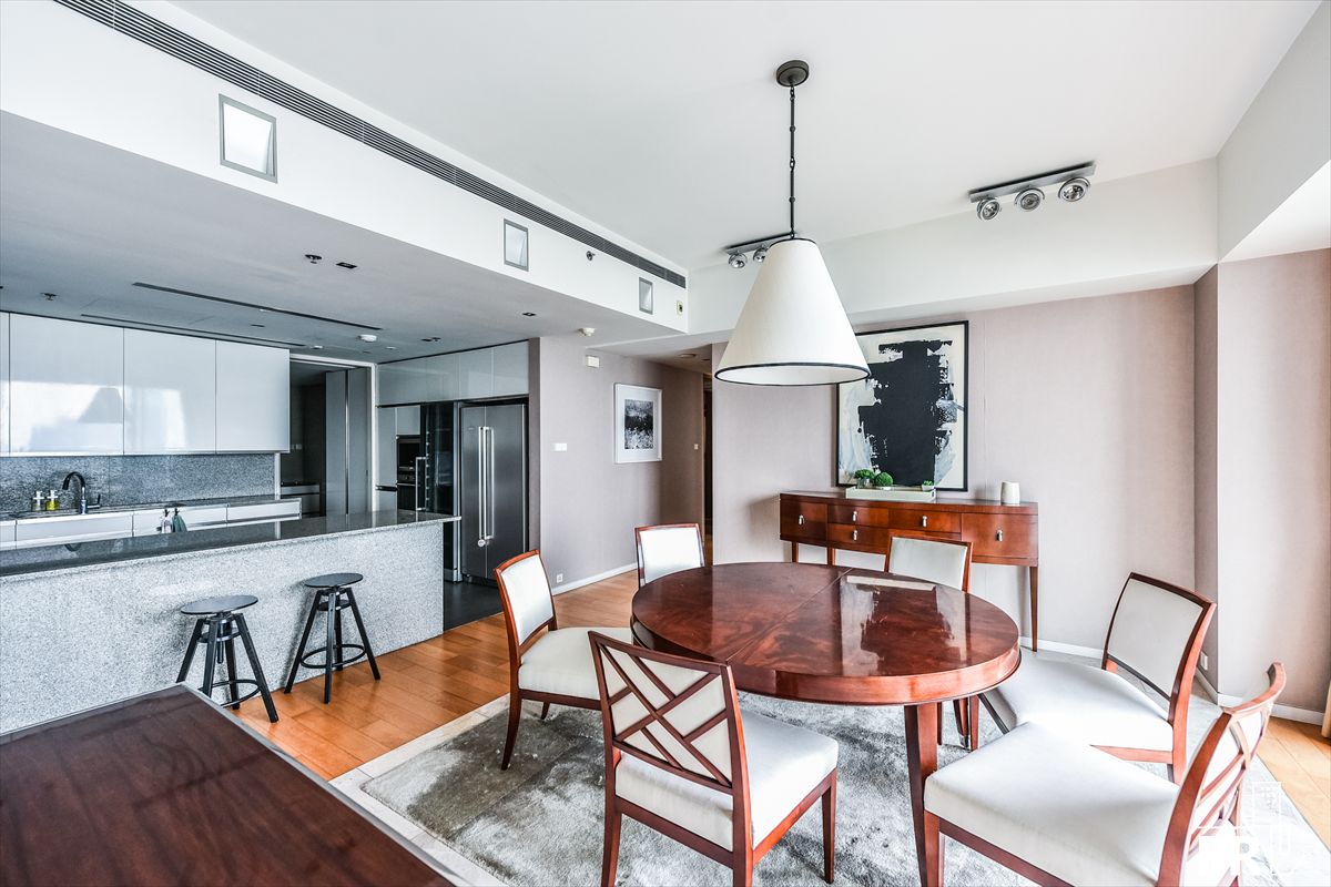 ขายคอนโดสาทร นราธิวาส : 🔥🔥The Met🔥🔥 3Bed4Bath  By Basz(AG)