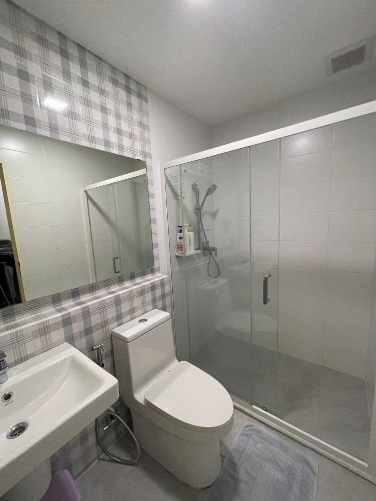 ให้เช่าทาวน์โฮมบางนา แบริ่ง ลาซาล : ให้เช่า ทาวน์โฮม 3ห้องนอน 3 ห้องน้ำ ใกล้เมกะ บางนา