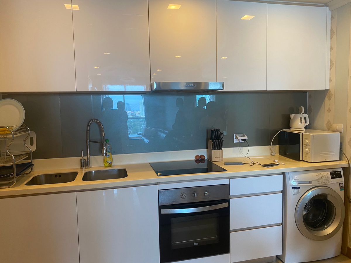 CondoPattaya, Bangsaen, Chonburi : For Rent Condo The Palm Wongamat Beach Front 2Beds Room (S03-1087)