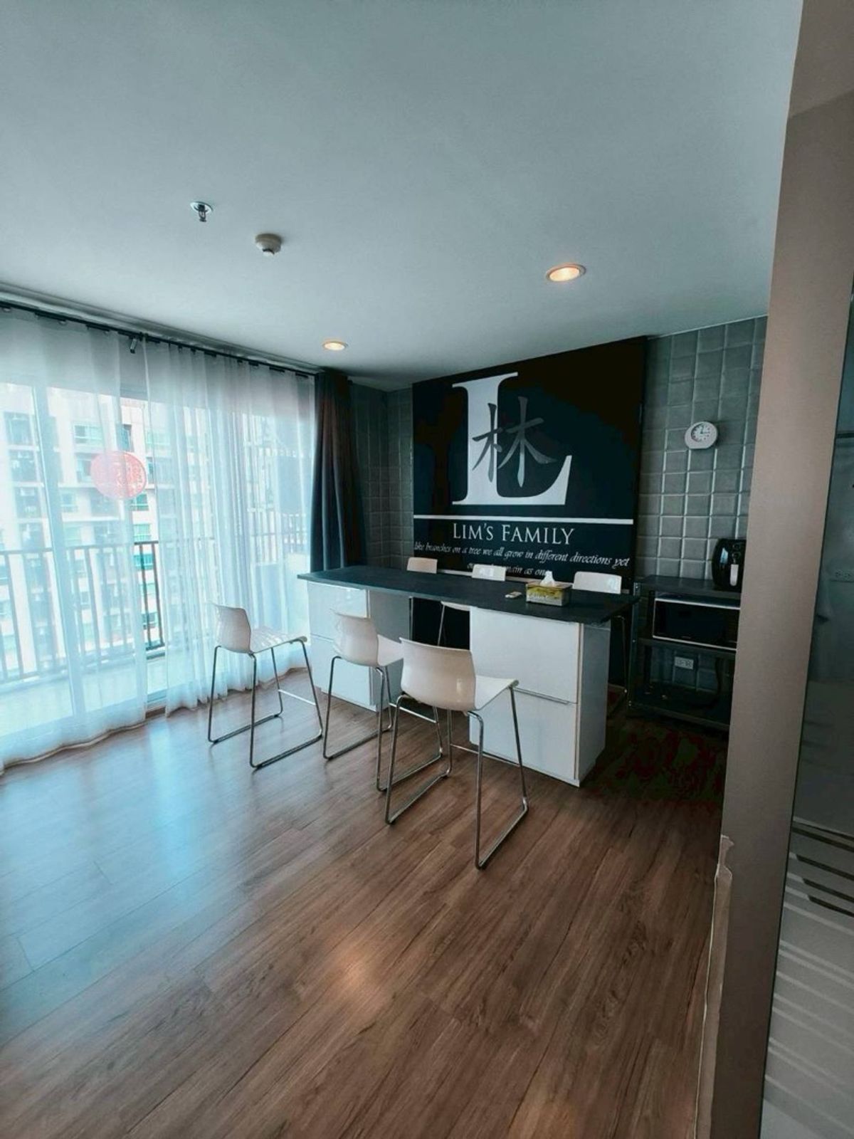 For RentCondoSathorn, Narathiwat : Condo for rent in Fuse Chan-Sathorn With complete set of electrical appliances