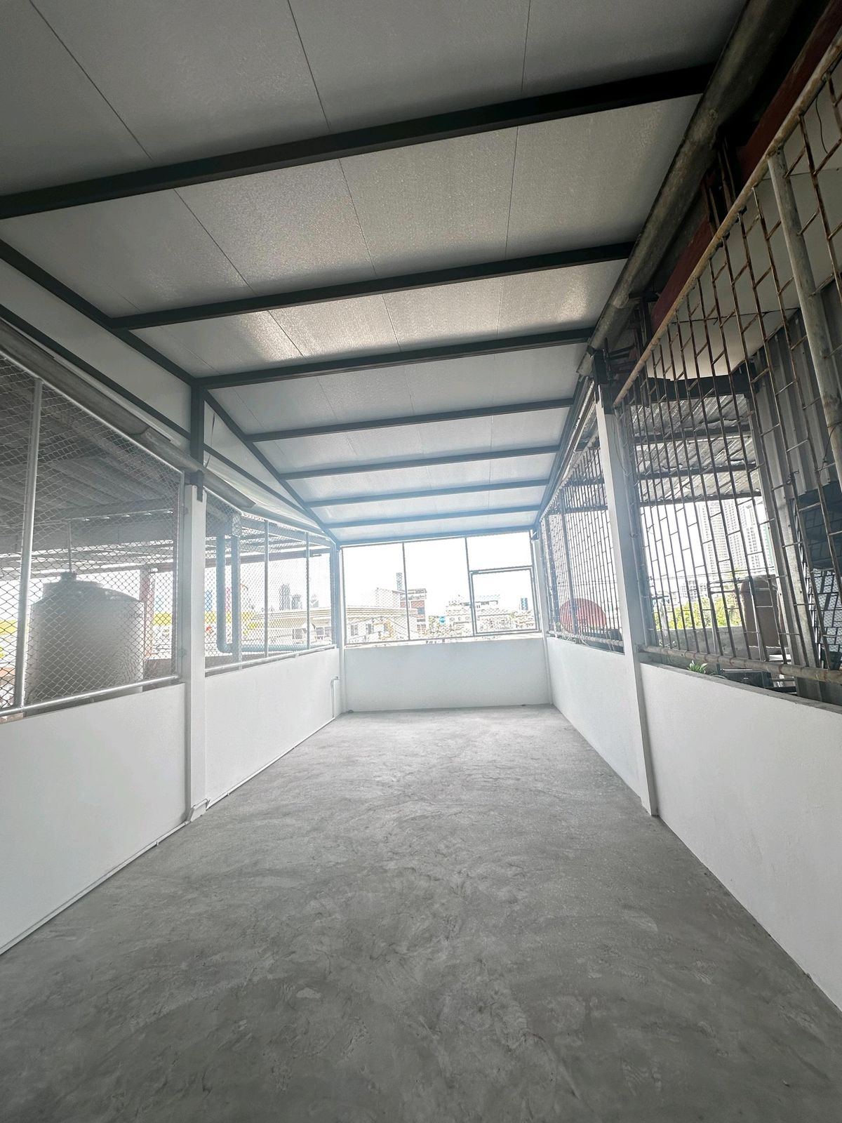 ให้เช่าอาคารพาณิชย์พระราม 3 สาธุประดิษฐ์ : เช่าบ้าน เช่าตึกแถว เช่าอาคารพาณิชย์ ทำเลยดี ติดถนน ตรงข้ามห้างกรีนเพลส ถนนวัดไผ่เงิน สาทร