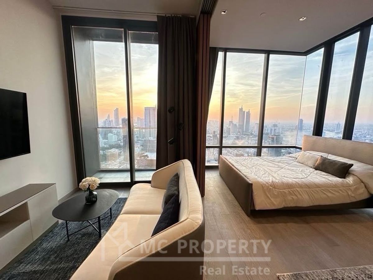 For RentCondoSilom, Saladaeng, Bangrak : Ashton Silom 1 bedroom 36sqm 40fl++ for rent only 45,000 please contact 0816878954