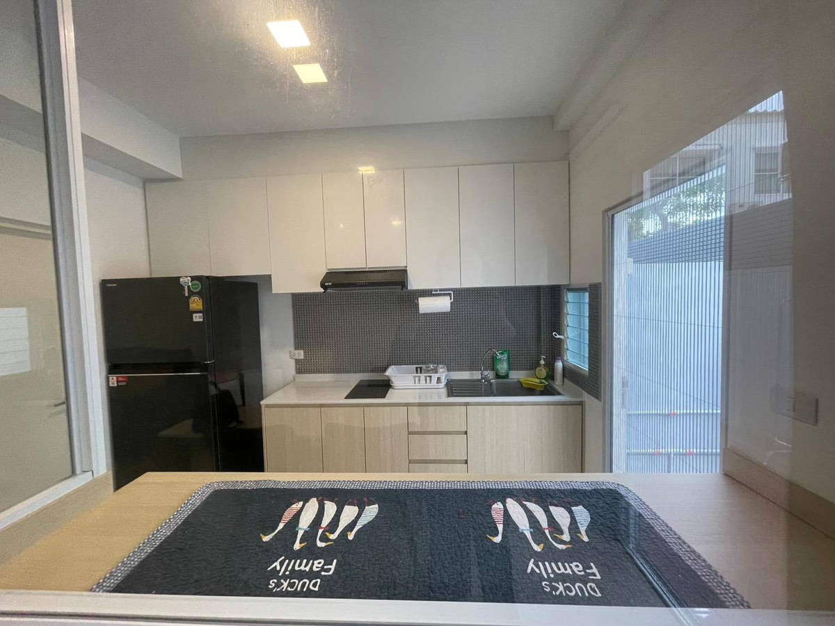 ให้เช่าทาวน์โฮมบางนา แบริ่ง ลาซาล : ให้เช่า ทาวน์โฮม 3ห้องนอน 3 ห้องน้ำ ใกล้เมกะ บางนา