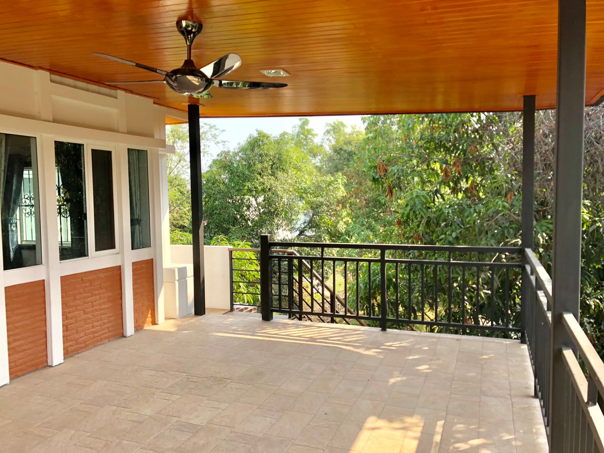 ทาวน์โฮมลาดกระบัง สุวรรณภูมิ : Private zone house for rent/sale
