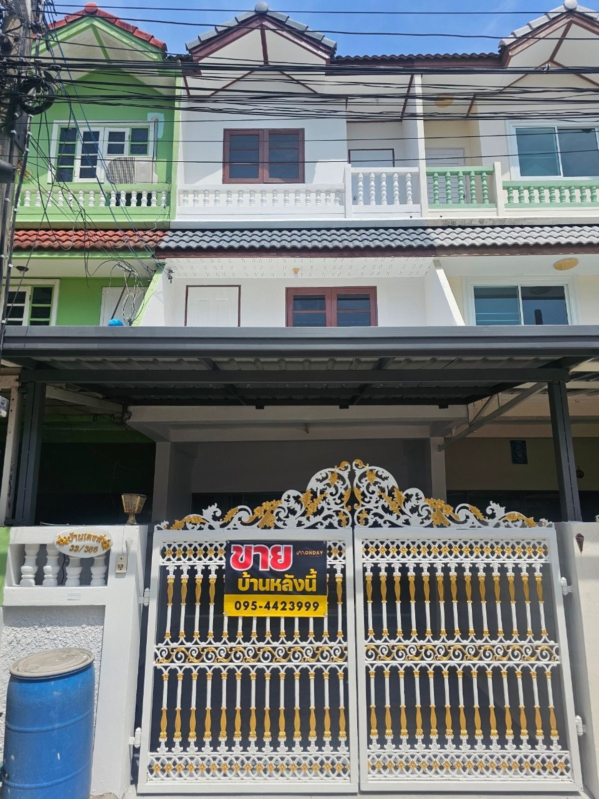 ขายทาวน์โฮมพระราม 2 บางขุนเทียน : ขายทาวน์เฮาส์ 3 ชั้น หมู่บ้านสินทวีแกรนด์วิลเลจ ซอยอนามัยงามเจริญ 19  ท่าข้าม บางขุนเทียน  ราคา 1,950,000 บาท
