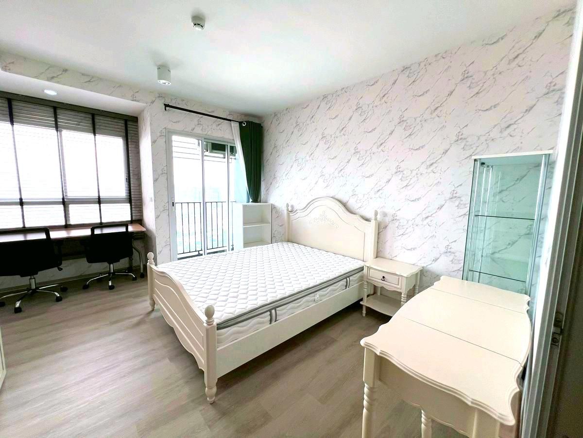 For RentCondoPinklao, Charansanitwong : 🏙️ Rent a high studio room, Rama VIII Bridge view