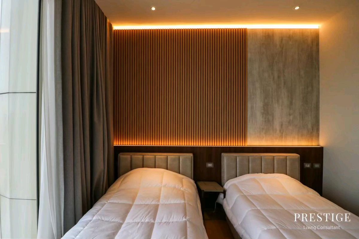 CondoWongwianyai, Charoennakor : 📌For RENT & SALE rental and sale | Magnolias Waterfront Residences - 2BR (103 SQM) 150,000 THB