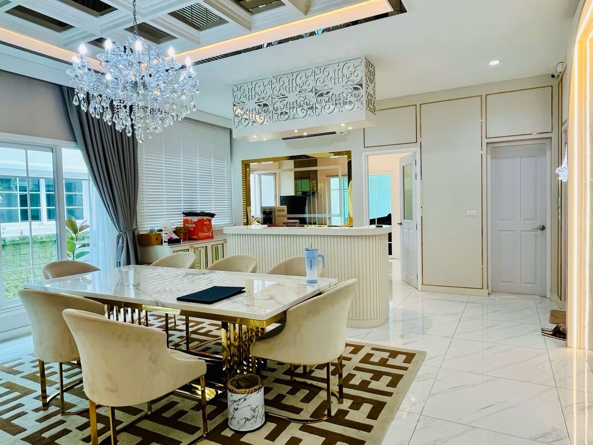 For SaleHousePathum Thani,Rangsit, Thammasat : House for sale, Vibhavadi Rangsit, has a swimming pool to go to 6 million houses, the largest corner of the corner of 450 sq. M. more beautiful than the angel Grandeviphawadee Rangsit