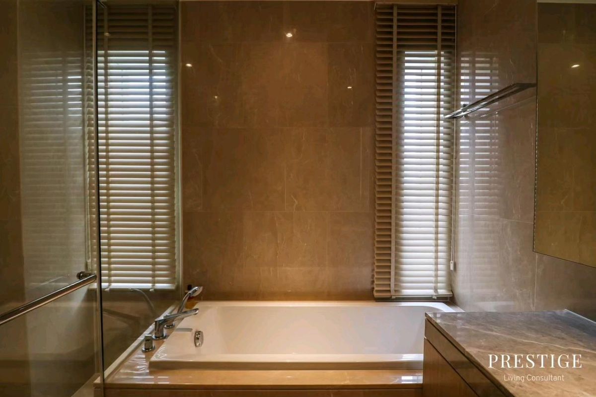 CondoWongwianyai, Charoennakor : 📌For RENT & SALE rental and sale | Magnolias Waterfront Residences - 2BR (103 SQM) 150,000 THB