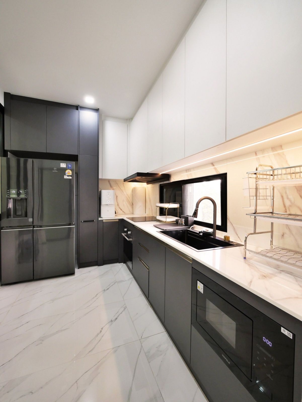 For SaleHousePathum Thani,Rangsit, Thammasat : ✨🏡 New house, back corner 🎁 Decorated more than 5 million 📌 with 10 kw solar cells! 📌