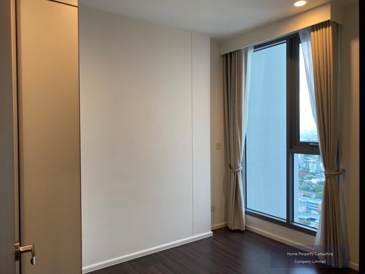 For SaleCondoOnnut, Udomsuk : Urgent sale, cheap, cheap, condo, inspiration, Sukhumvit, BTS, Punnawithi (550 m/8 minutes, walk). Interested in negotiating @condobkk (with @) Code H33277