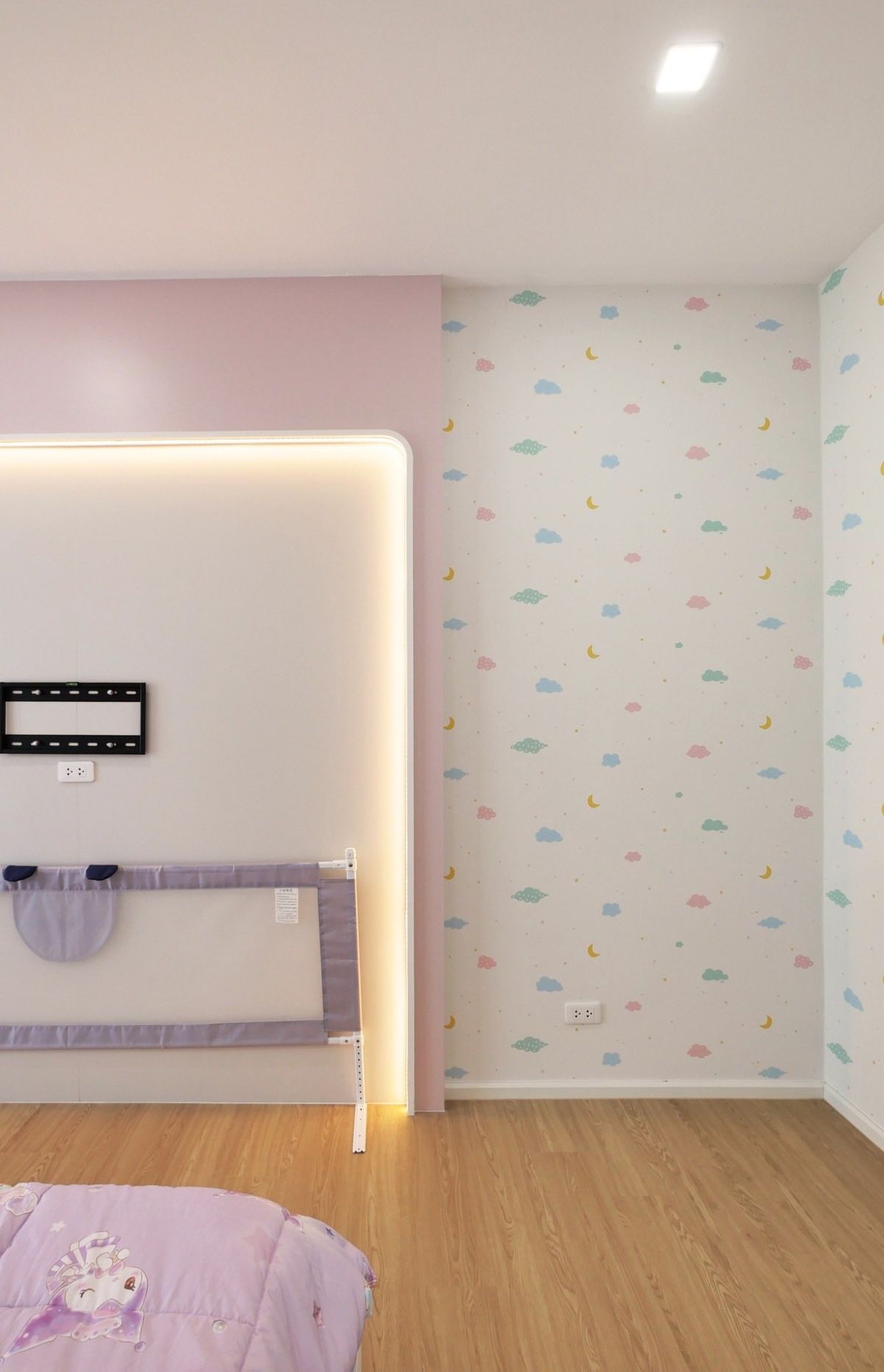 For SaleHousePathum Thani,Rangsit, Thammasat : ✨🏡 New house, back corner 🎁 Decorated more than 5 million 📌 with 10 kw solar cells! 📌