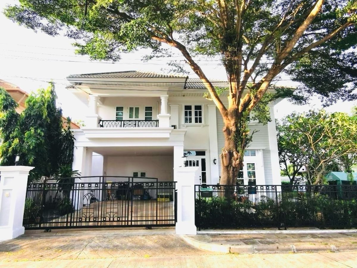 ขายบ้านมีนบุรี-ร่มเกล้า : ขายบ้านเดี่ยว หมู่บ้านเพอร์เฟคเพลส รามคำแหง 164 (Perfect Place Ramkhamhaeng 164) โซนโคโลเนี่ยล ริมทะเลสาบ หลังมุม 