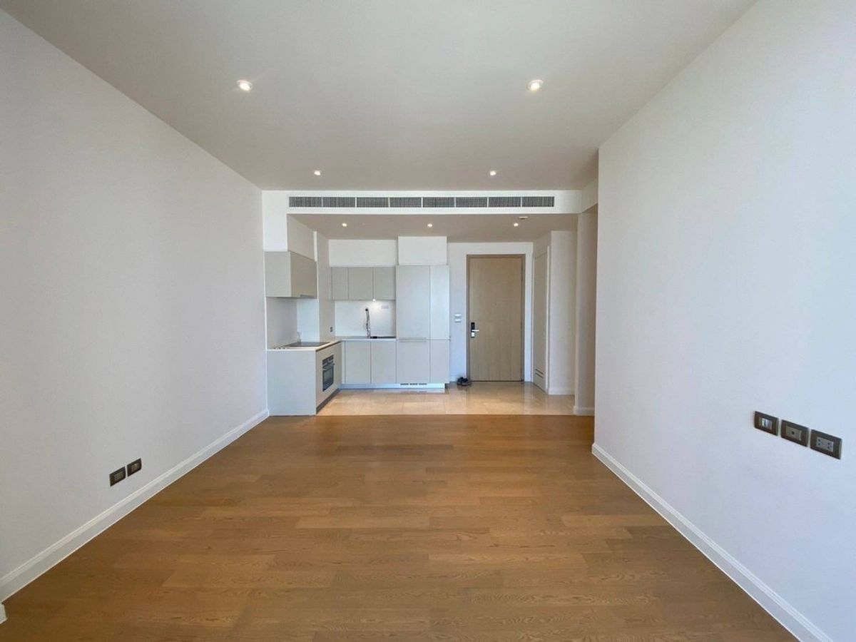 ให้เช่าคอนโดวงเวียนใหญ่ เจริญนคร : ♦ Unfurnished ♦ ชั้น 50+ 94.32 ตร.ม. | 2 ห้องนอน วิวแม่น้ำเจ้าพระยา | ใกล้ ไอคอนสยาม 1 นาที, BTS กรุงธนบุรี 2 นาที