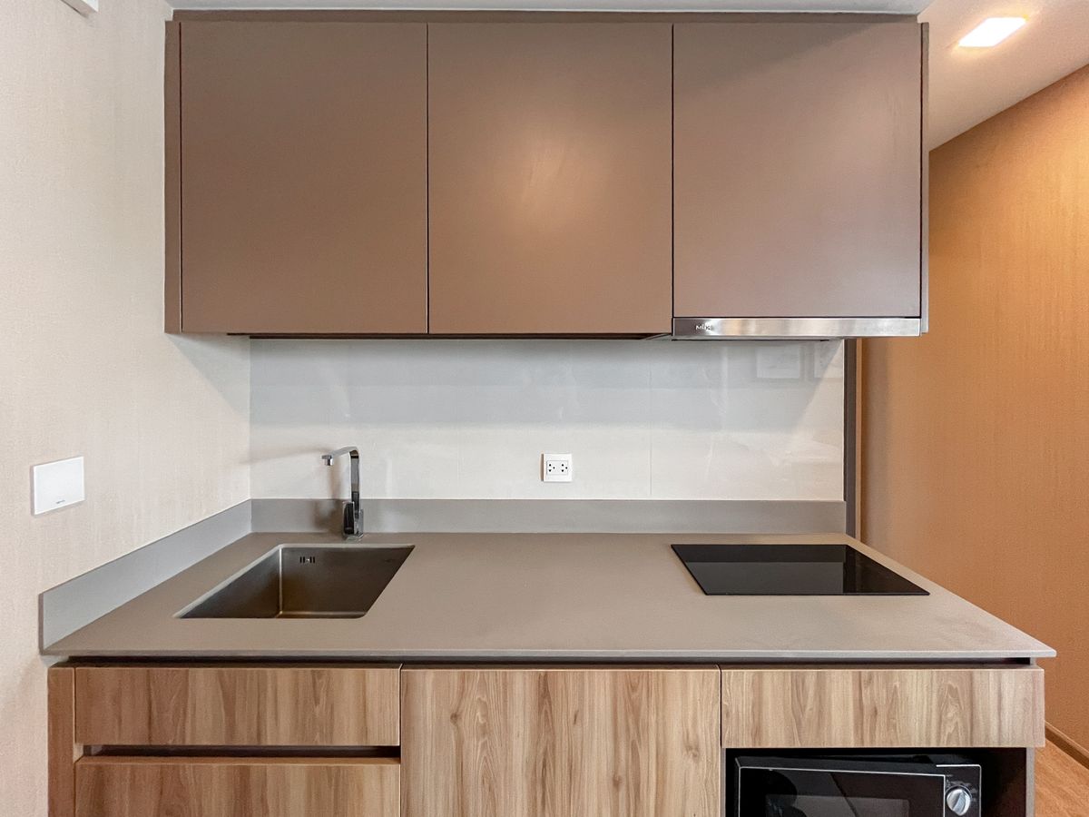 ขายคอนโดสุขุมวิท อโศก ทองหล่อ : Foreigner quota ขายคอนโด Taka Haus ราคา 6,600,000 บาท [HJs250601]