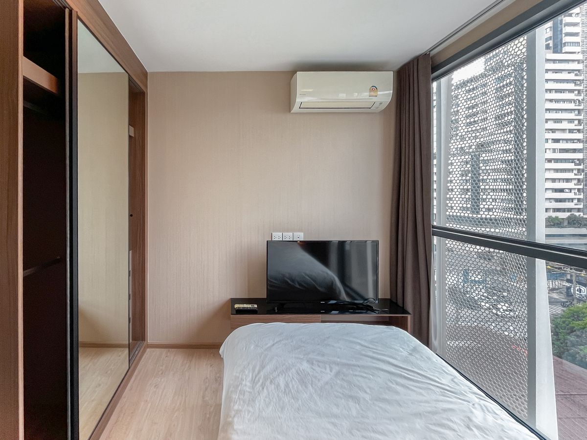 ขายคอนโดสุขุมวิท อโศก ทองหล่อ : Foreigner quota ขายคอนโด Taka Haus ราคา 6,600,000 บาท [HJs250601]