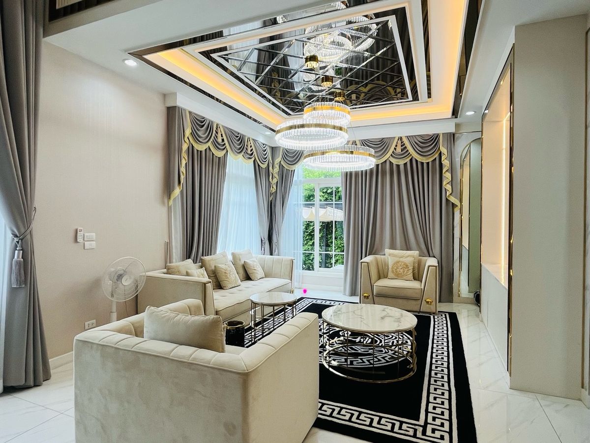 For SaleHousePathum Thani,Rangsit, Thammasat : House for sale, Vibhavadi Rangsit, has a swimming pool to go to 6 million houses, the largest corner of the corner of 450 sq. M. more beautiful than the angel Grandeviphawadee Rangsit