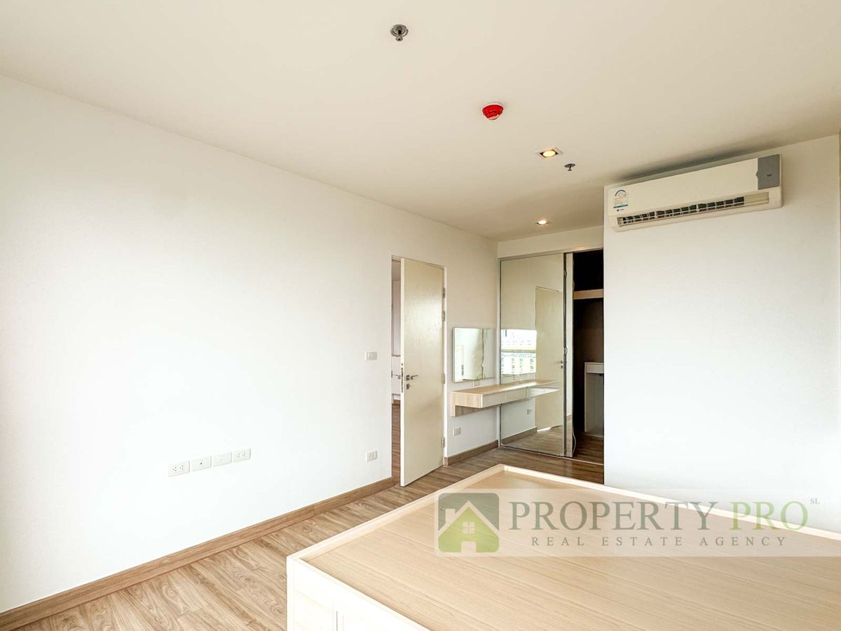 ขายคอนโดท่าพระ ตลาดพลู วุฒากาศ : ขาย คอนโด The Room สาทร ตากสิน แบบ 2 ห้องนอน 78 ตรม ราคาถูกมาก ใกล้ BTS โพธิ์นิมิตร ตลาดพลู วงเวียนใหญ่ กรุงธนบุรี : SL25S-014