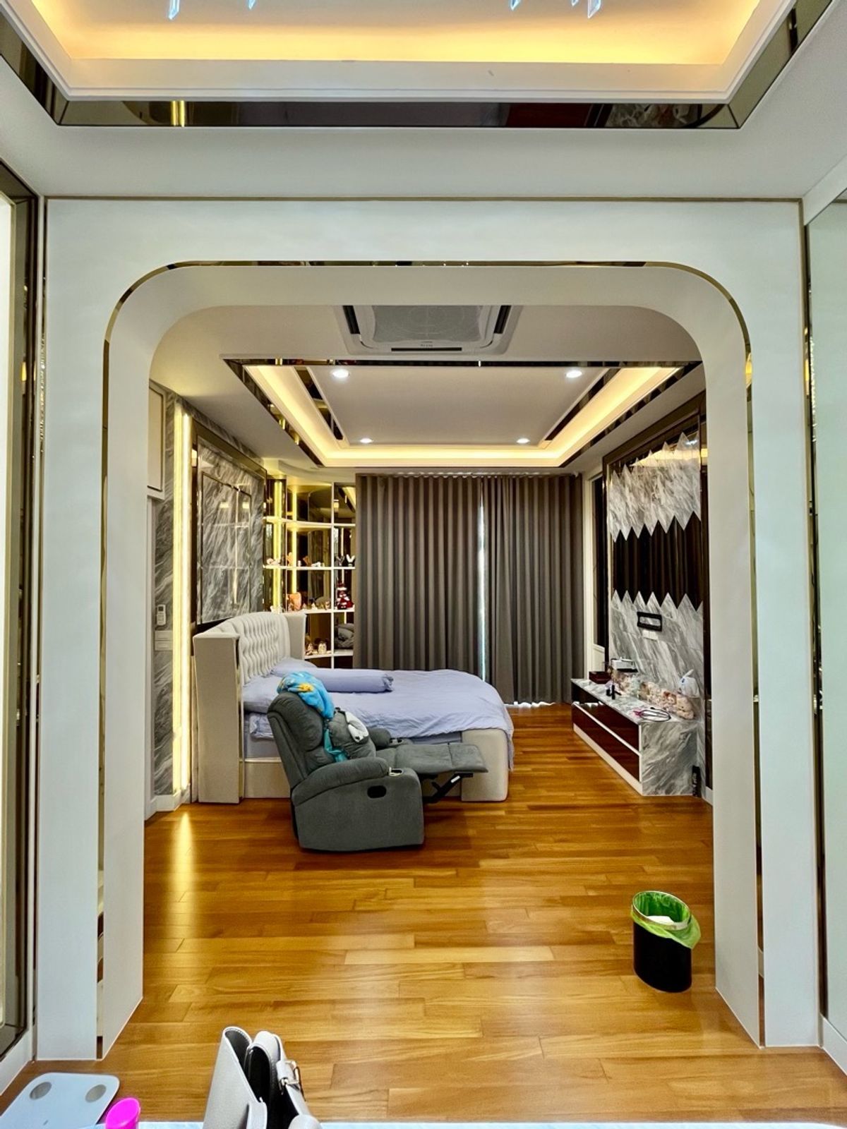 For SaleHousePathum Thani,Rangsit, Thammasat : House for sale, Vibhavadi Rangsit, has a swimming pool to go to 6 million houses, the largest corner of the corner of 450 sq. M. more beautiful than the angel Grandeviphawadee Rangsit