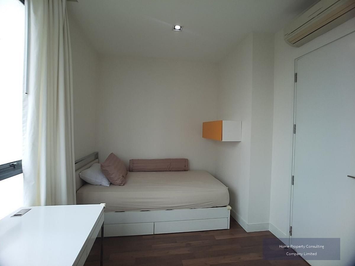 For SaleCondoOnnut, Udomsuk : Urgent sale, cheap for sale, The Room Sukhumvit 62, near BTS Punnawithi (14 m/1 minute). Interested in negotiating @condobkk (with @) Code H33279