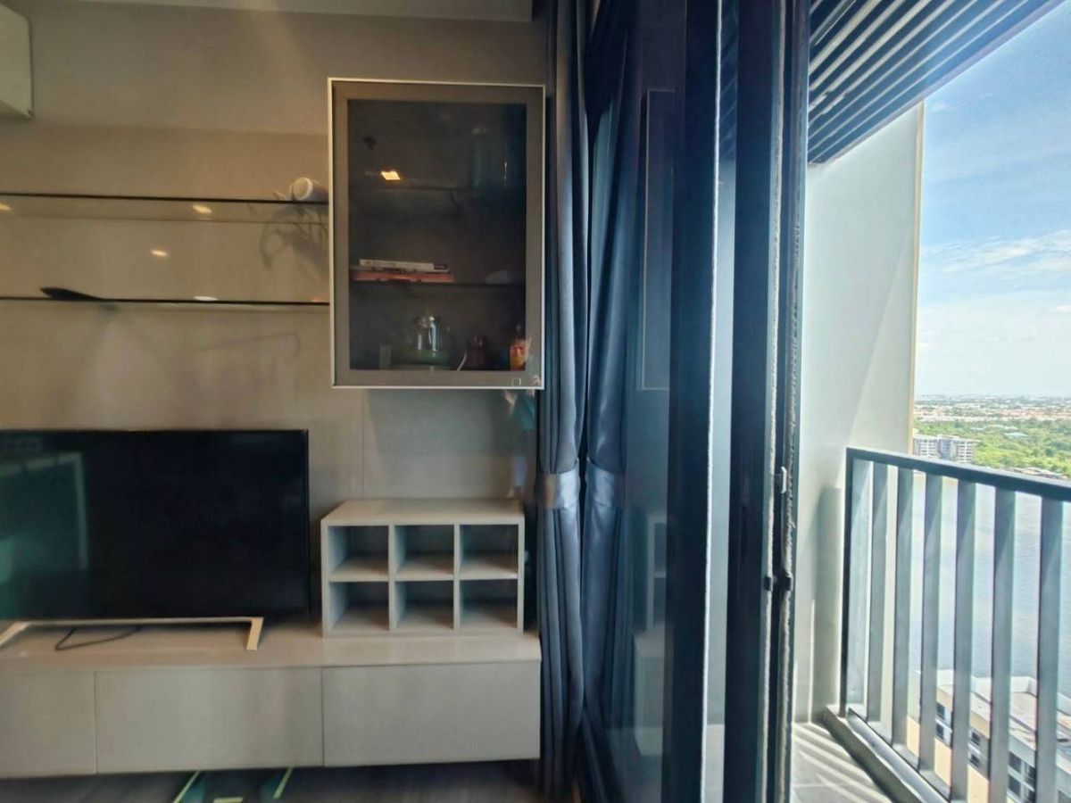 ให้เช่าคอนโดรัตนาธิเบศร์ สนามบินน้ำ พระนั่งเกล้า : ✨    ให้เช่า The Politan Rive สนามบินน้ำ โครงการหรูริมแม่น้ำเจ้าพระยา วิวดีมาก มาพร้อมส่วนกลางจัดเต็ม! 🌅💛🧡💚ไลน์ไอดี @richycat💛🧡💚