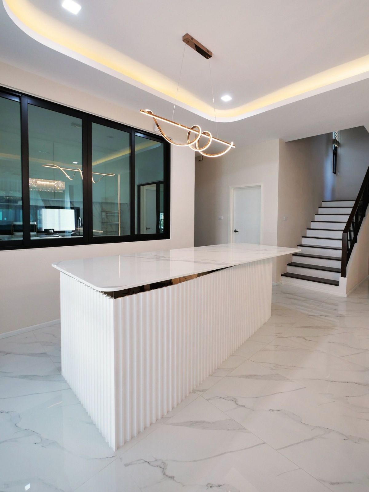 For SaleHousePathum Thani,Rangsit, Thammasat : ✨🏡 New house, back corner 🎁 Decorated more than 5 million 📌 with 10 kw solar cells! 📌