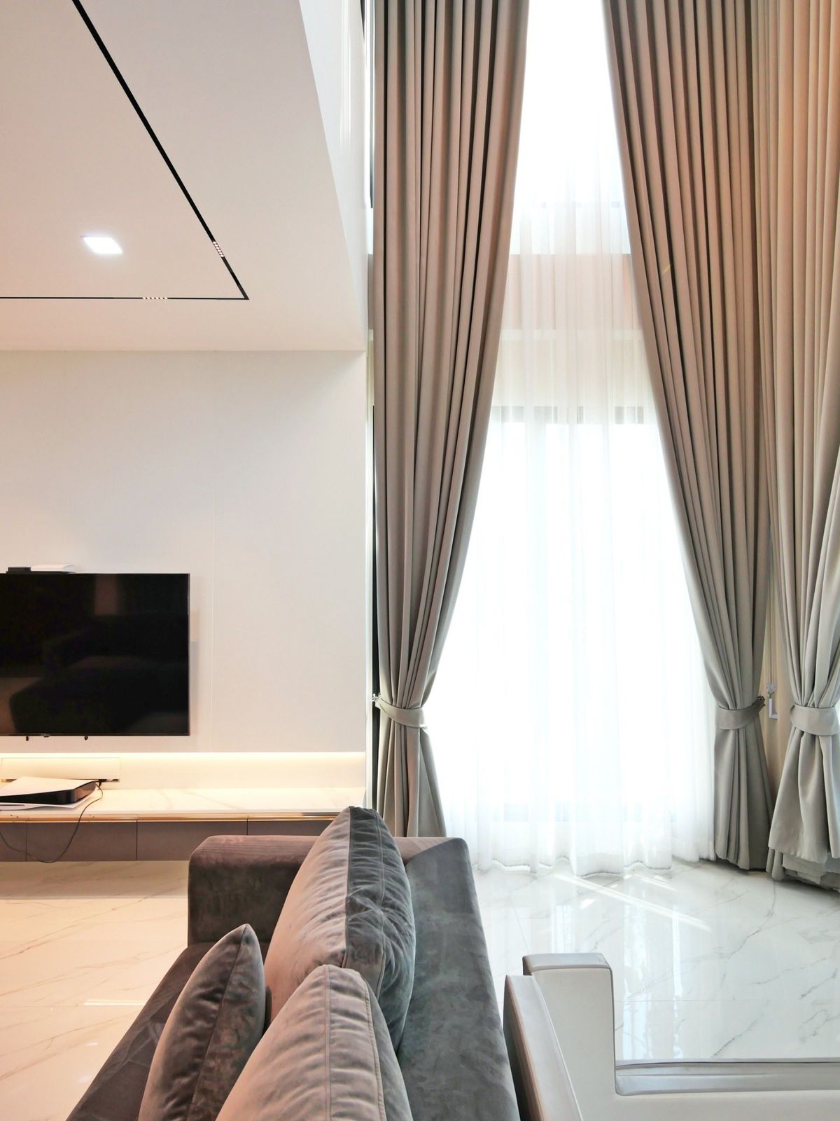 For SaleHousePathum Thani,Rangsit, Thammasat : ✨🏡 New house, back corner 🎁 Decorated more than 5 million 📌 with 10 kw solar cells! 📌