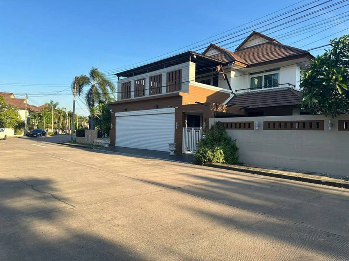 ให้เช่าบ้านศรีราชา แหลมฉบัง บ้านบึง : ให้เช่าบ้านเดี่ยว 2 ชั้น สไตล์หนู มบ.เดอะบูเลอวาร์ด ศรีราชา ทำเลดีใกล้นิคม พร้อมเข้าอยู่ 
