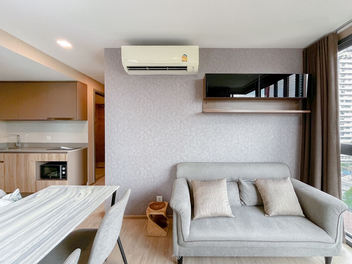 ขายคอนโดสุขุมวิท อโศก ทองหล่อ : Foreigner quota ขายคอนโด Taka Haus ราคา 6,600,000 บาท [HJs250601]