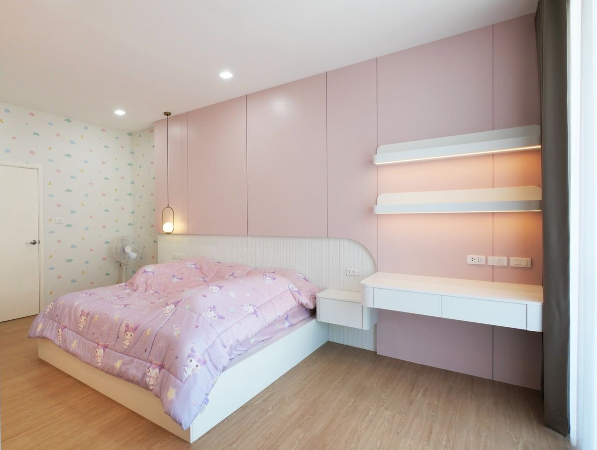 For SaleHousePathum Thani,Rangsit, Thammasat : ✨🏡 New house, back corner 🎁 Decorated more than 5 million 📌 with 10 kw solar cells! 📌