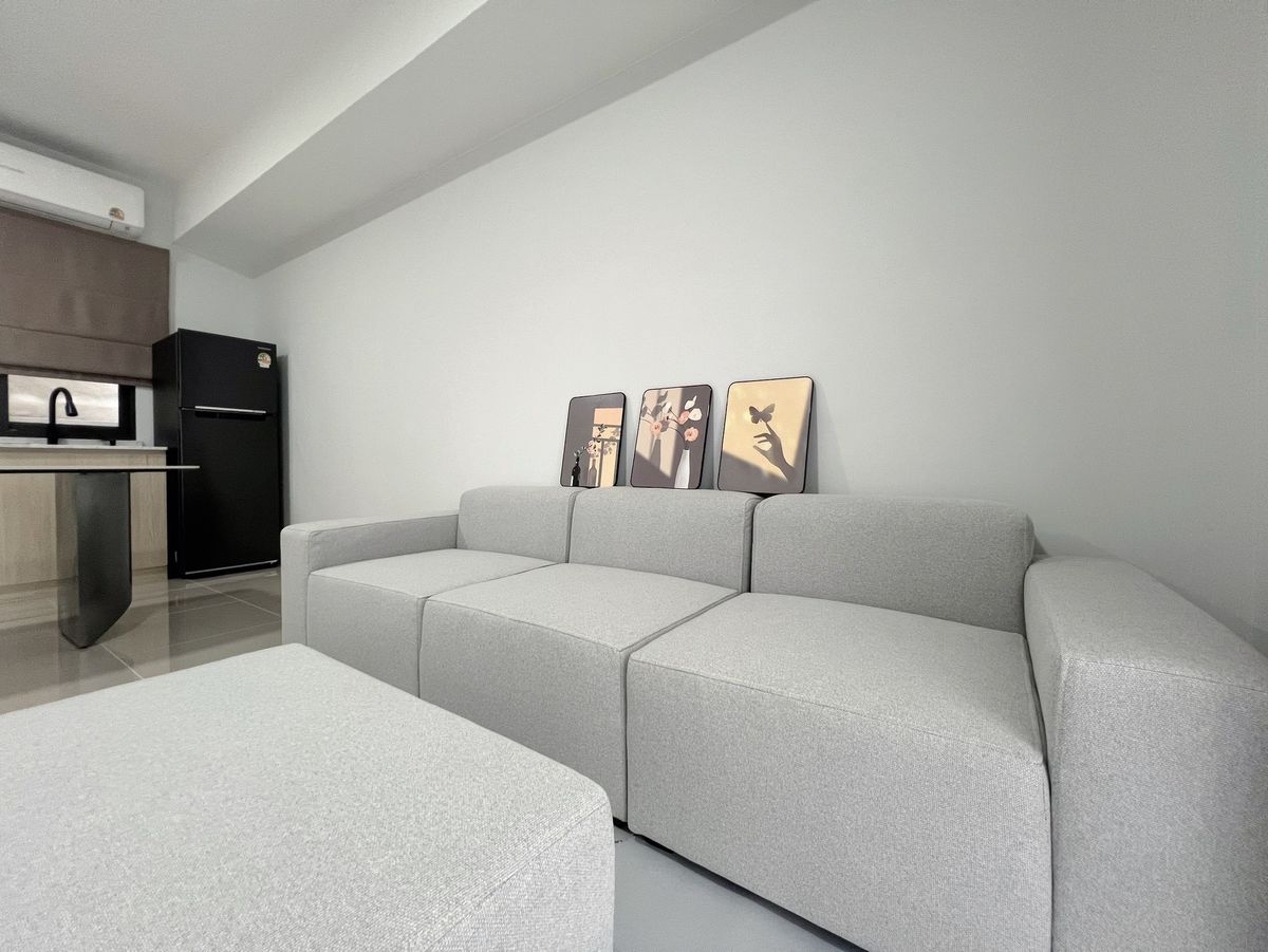 ให้เช่าทาวน์โฮมบางนา แบริ่ง ลาซาล : ให้เช่า Pleno สุขุมวิท บางนา 2 | บ้าน 3 ห้องนอน 106 ตร.ม. พร้อมเฟอร์ครบ | 36,000 บาท | LINE: @323gqmho | Ref: T1856