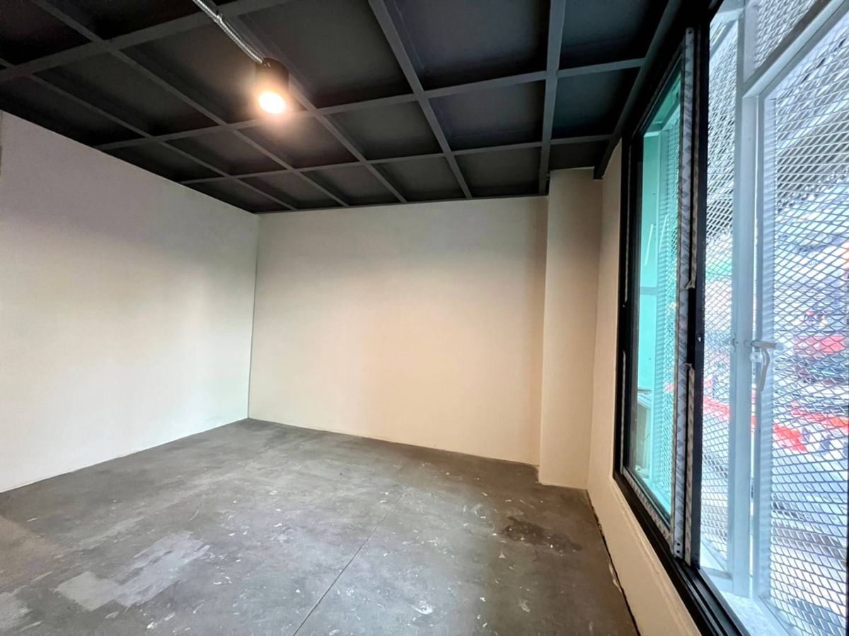 For SaleShop HouseBang Sue, Wong Sawang, Tao Pun : Sell ​​2 -storey commercial building with tenants at 9 MRT Bang Pho, only 50 meters near Bang Pho Hospital. And Bang Sue Gateway