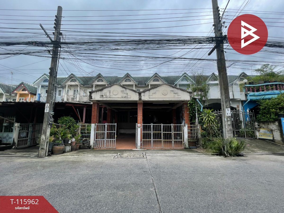 ขายทาวน์โฮมลาดกระบัง สุวรรณภูมิ : ขายทาวน์เฮ้าส์ 2 ชั้น เนื้อที่ 45.6 ตร.วา ประเวศ กรุงเทพมหานคร