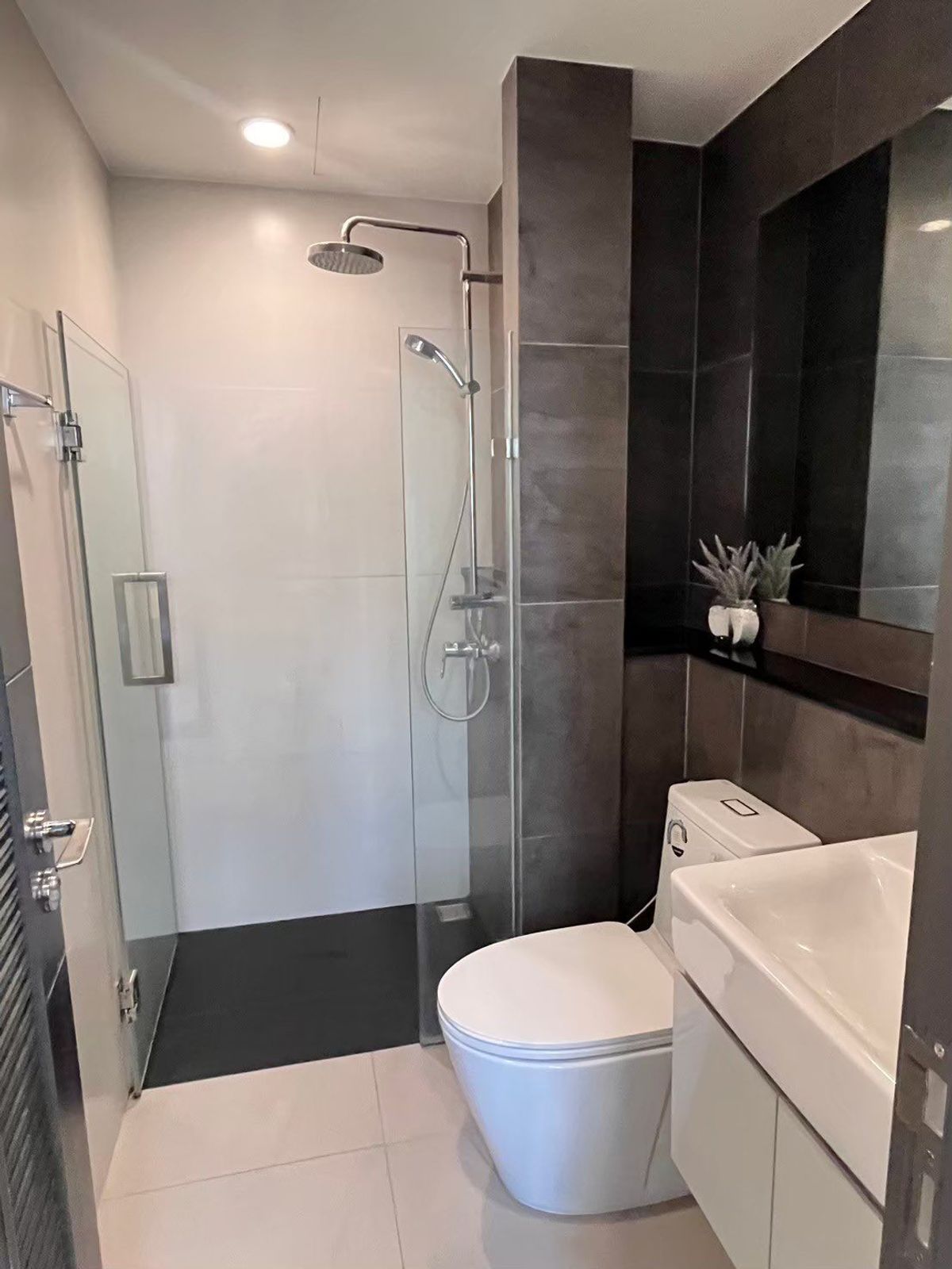 ขายคอนโดปิ่นเกล้า จรัญสนิทวงศ์ : ขายคอนโด Urbano Rajavithi ราคา 3,495,000 บาท [MKs250714]