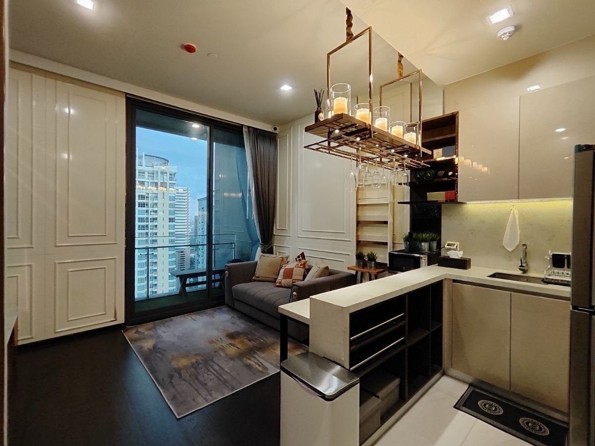 For RentCondoSukhumvit, Asoke, Thonglor : LaviQ Sukhumvit 57 The best price !! Beautiful room next to the train