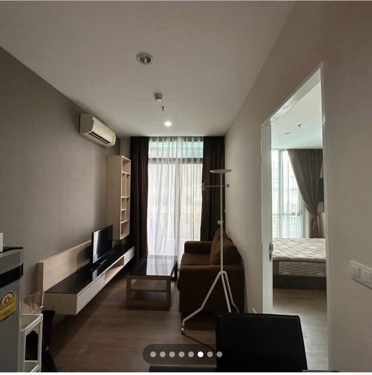 ให้เช่าคอนโดสุขุมวิท อโศก ทองหล่อ : ให้เช่าคอนโด  เอกมัย (Mövenpick Ekkamai)  สนใจ line @900cqqhk tel 0859114585 
For rent
18,000 THB/M
floor 8 size 31 sqm
1 baht. 1 bed 
