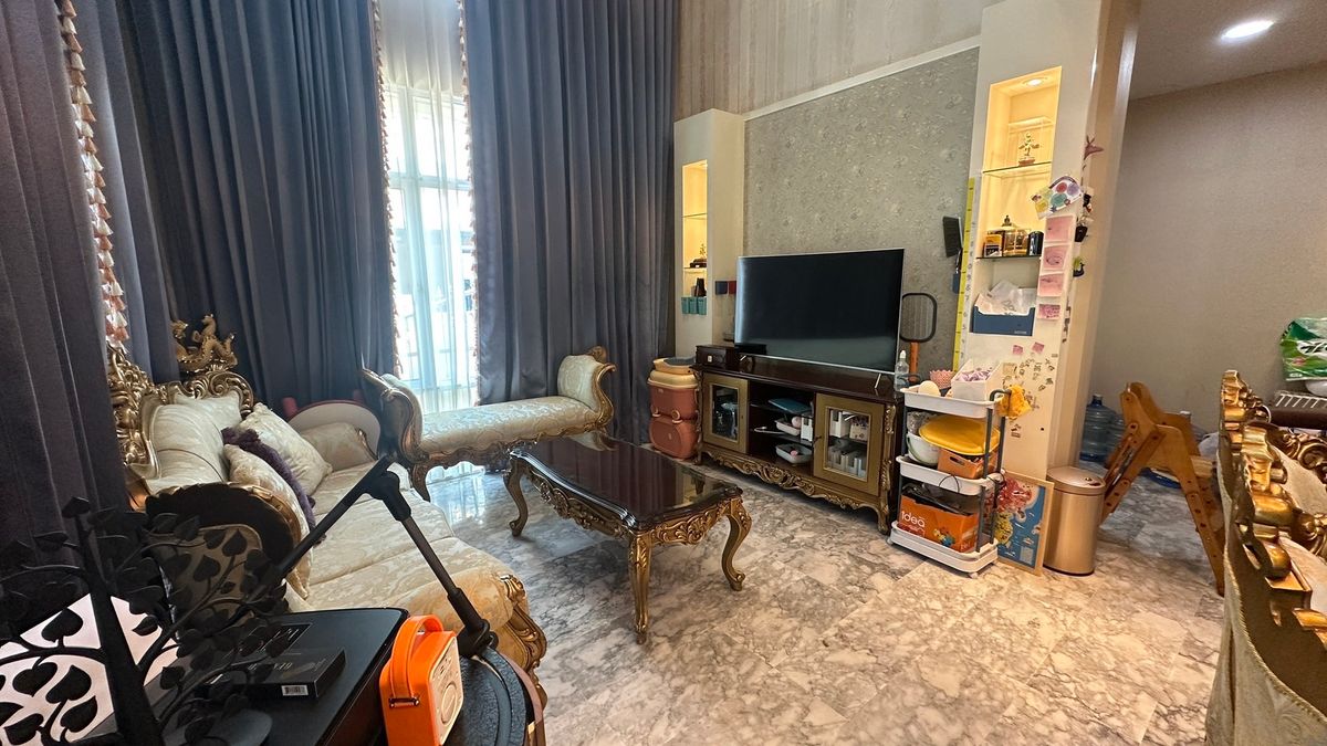 ขายบ้านลาดกระบัง สุวรรณภูมิ : วารีโอ สุวรรณภูมิ / 3 ห้องนอน (ขาย), Vario Suvarnabhumi / 3 Bedrooms (FOR SALE) NICE052