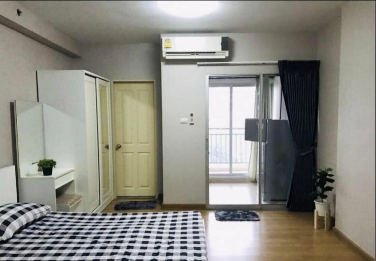 For RentCondoSathorn, Narathiwat : Rental of Riverside Residence, a large, beautiful room, ready to be near BTS, Saphan Taksin. Interested in Atline.@841QLNR