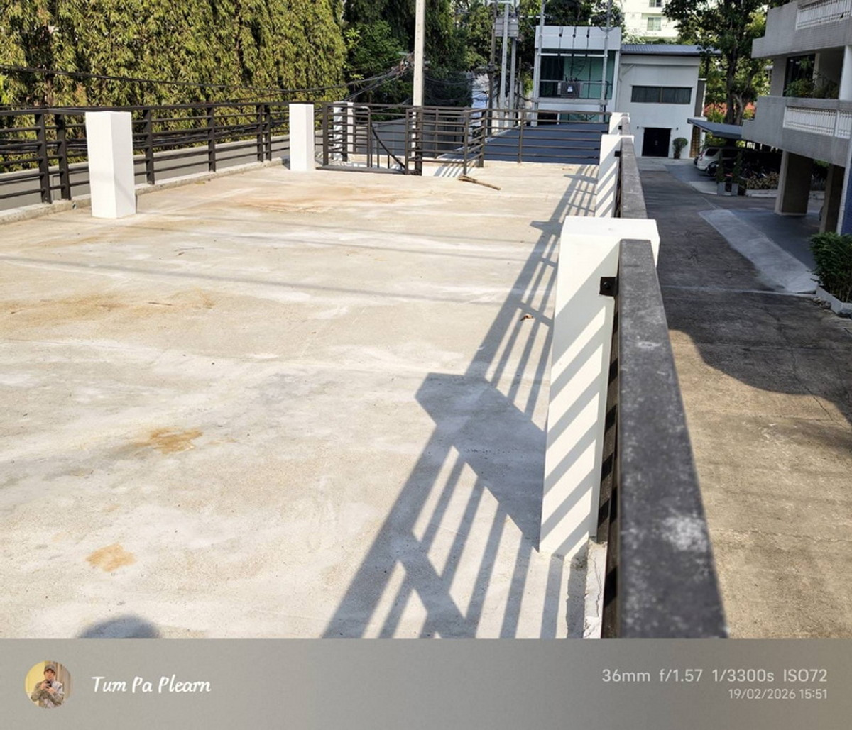 ให้เช่าร้านค้า/ตลาดนัดนานา : ให้เช่า พื้นที่การค้าสร้างใหม่ 2 ชั้น ขนาด 150 ตรม. @นานา-อโศก