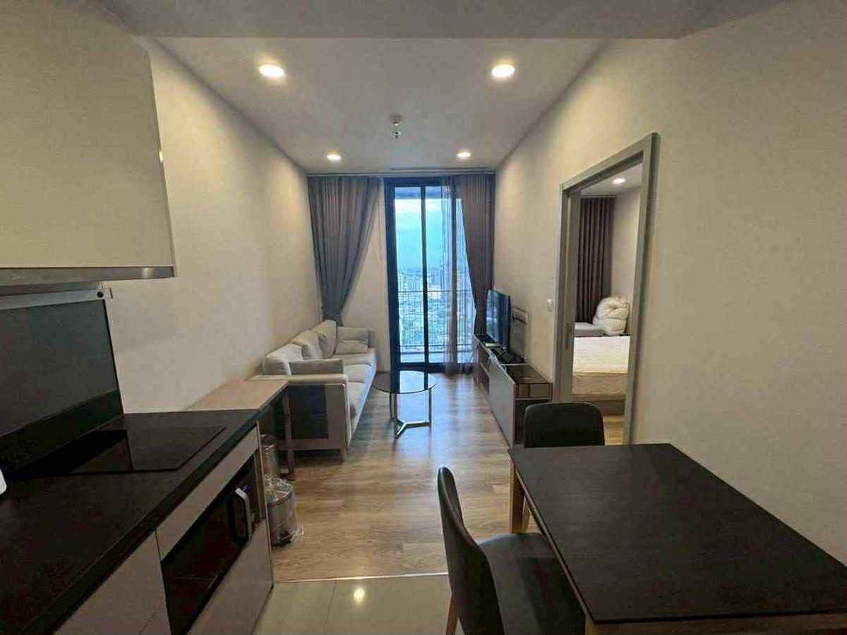 ให้เช่าคอนโดสุขุมวิท อโศก ทองหล่อ : 🏡Cozy 1 Bedroom Unit For Rent @Oka Haus 🏡