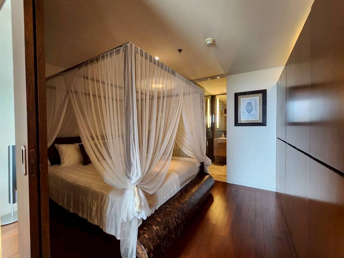 ให้เช่าคอนโดวิทยุ ชิดลม หลังสวน : ให้เช่าคอนโดดีไซน์สวย Hansar Residence Rajdamri  1 Bedroom 1 Bathroom 