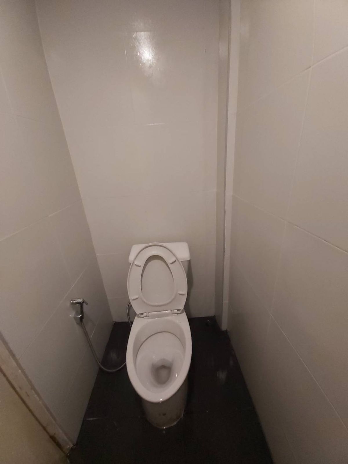 For SaleShop HouseBang Sue, Wong Sawang, Tao Pun : Sell ​​2 -storey commercial building with tenants at 9 MRT Bang Pho, only 50 meters near Bang Pho Hospital. And Bang Sue Gateway